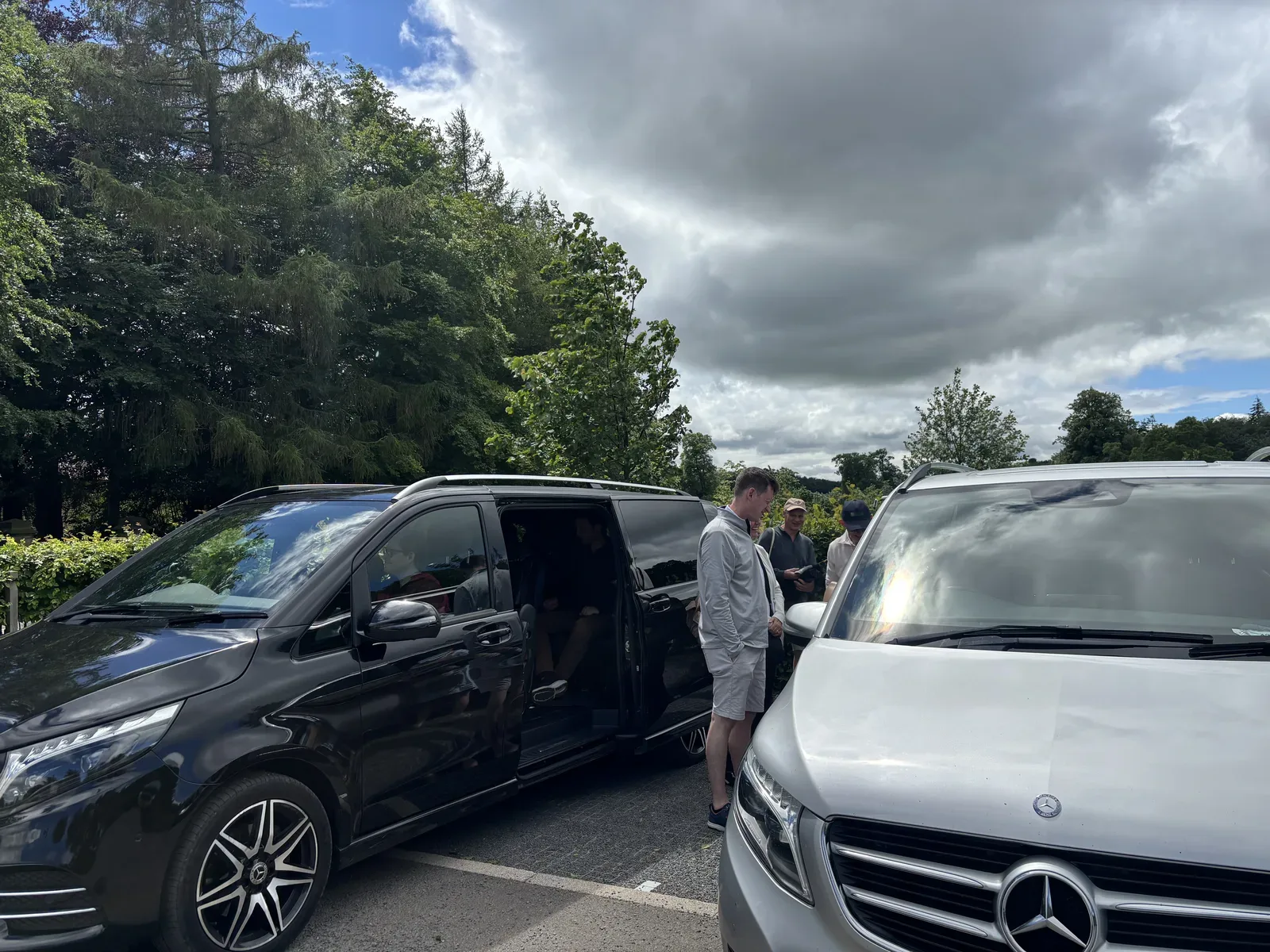 Two Mercedes-Benz V-Class vehicles on a larger-group private Yorkshire day tour